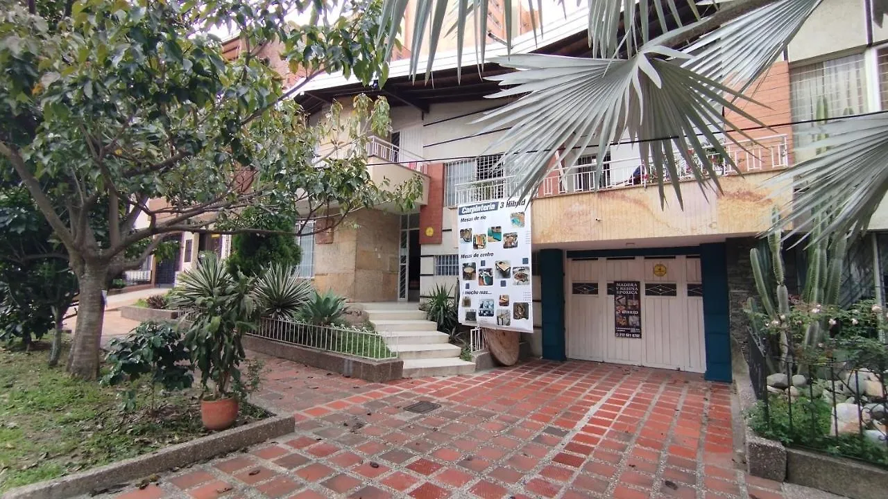 Guest house Casa Babylon Hotel Medellin Colombia